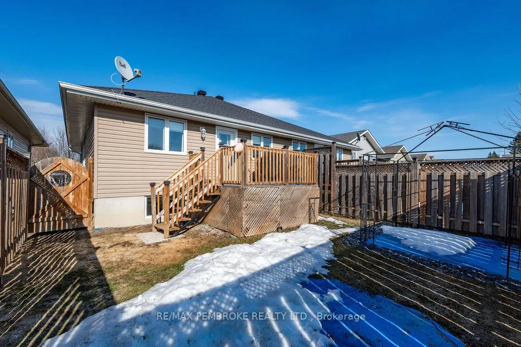 Photo 32 of 292 Mckenzie Street, Pembroke — HOMEH