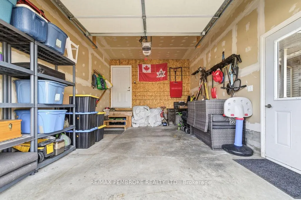 Photo 33 of 292 Mckenzie Street, Pembroke — HOMEH