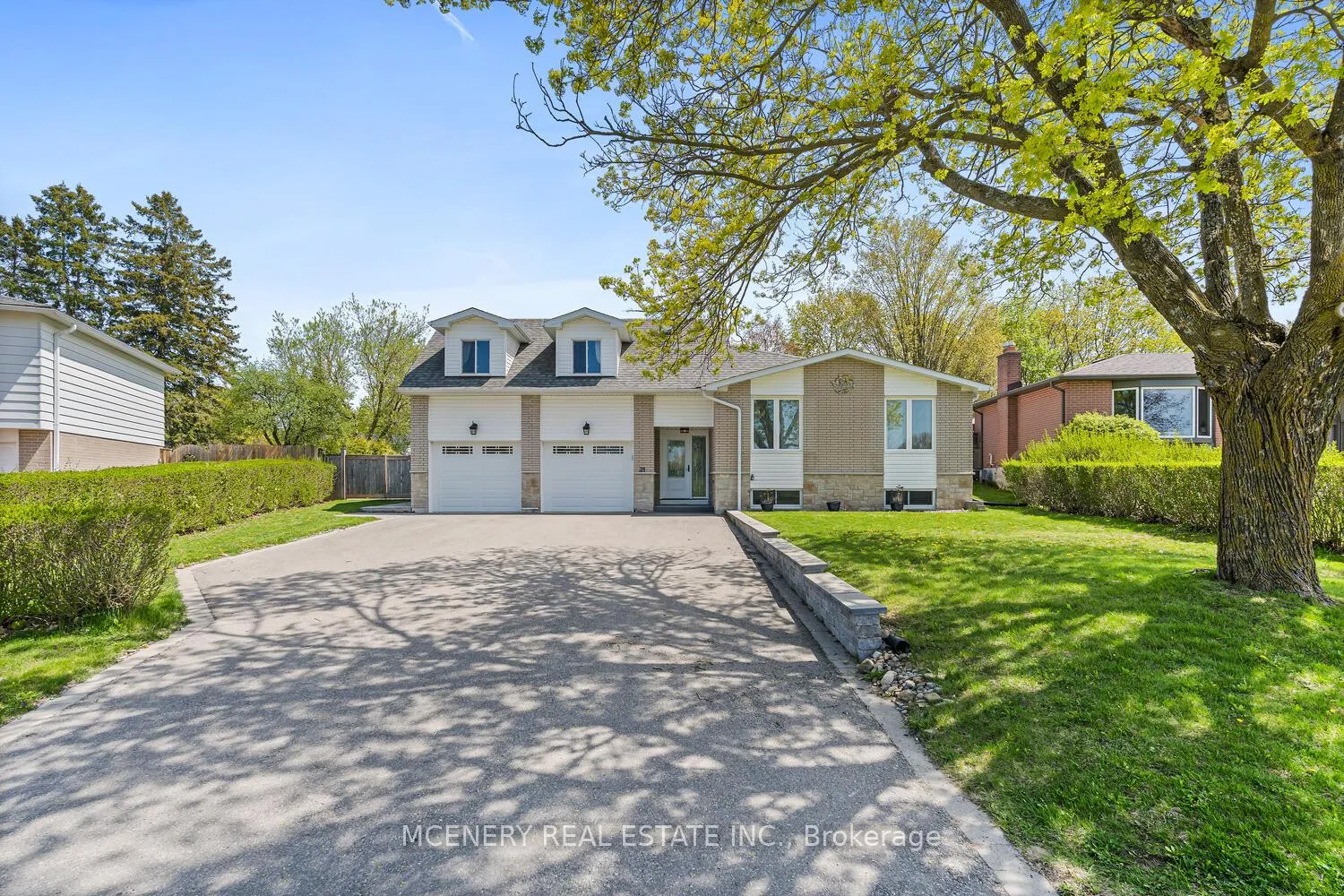 Photo 3 of 21 Erindale Drive, Erin — HOMEH