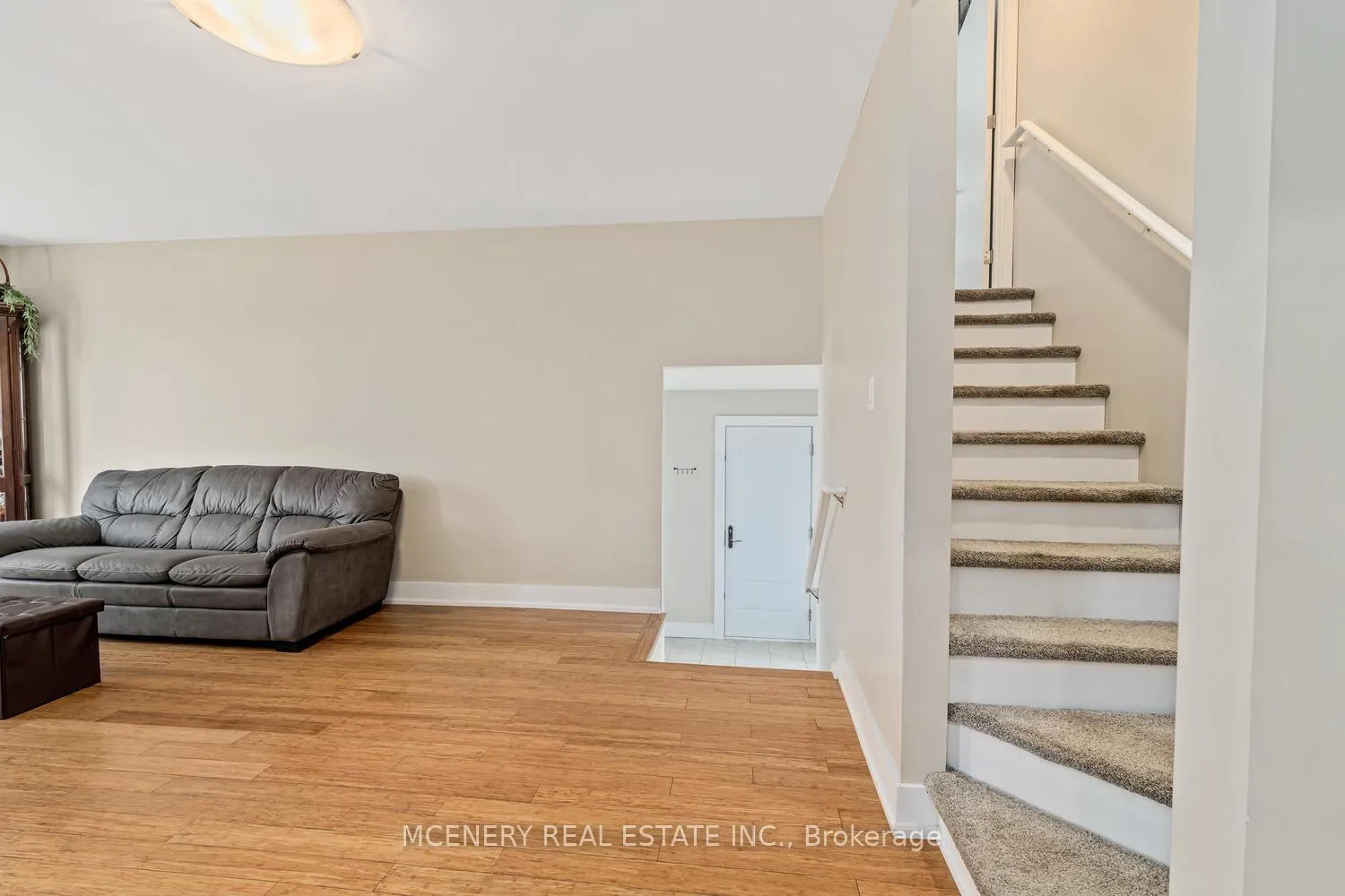 Photo 8 of 21 Erindale Drive, Erin — HOMEH