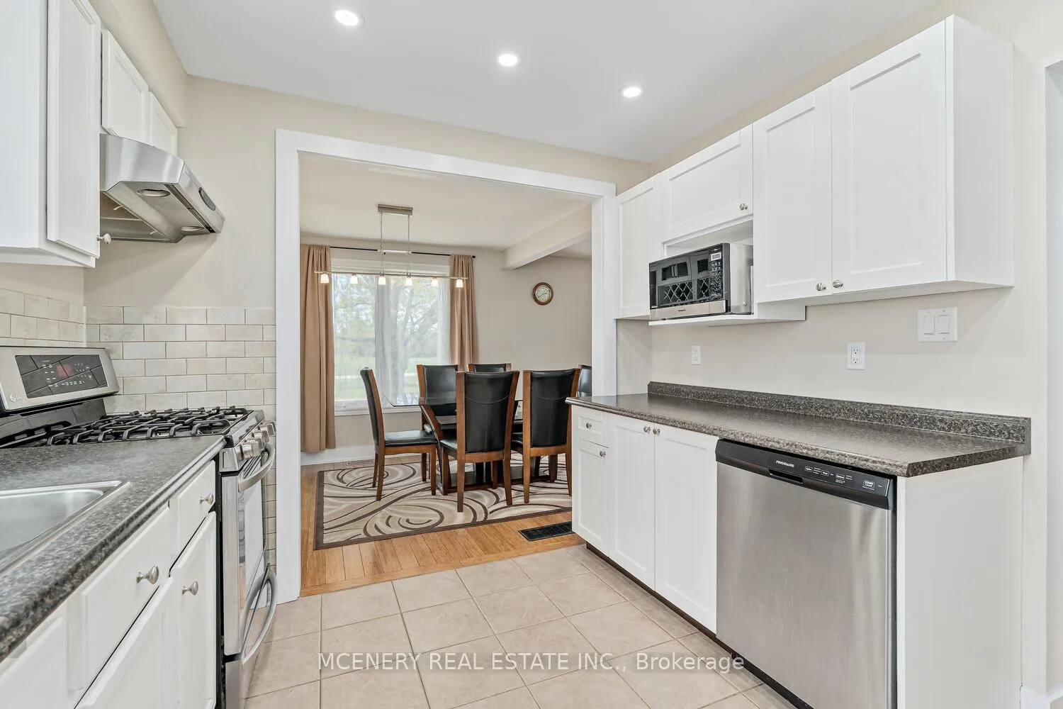 Photo 17 of 21 Erindale Drive, Erin — HOMEH