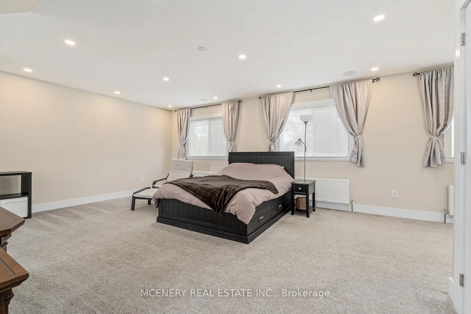 Photo 28 of 21 Erindale Drive, Erin — HOMEH