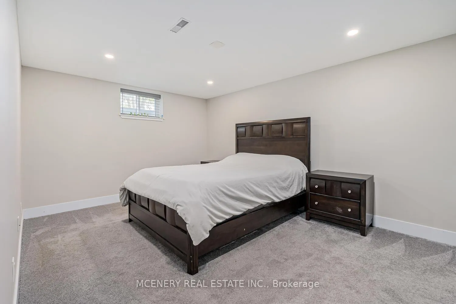 Photo 37 of 21 Erindale Drive, Erin — HOMEH