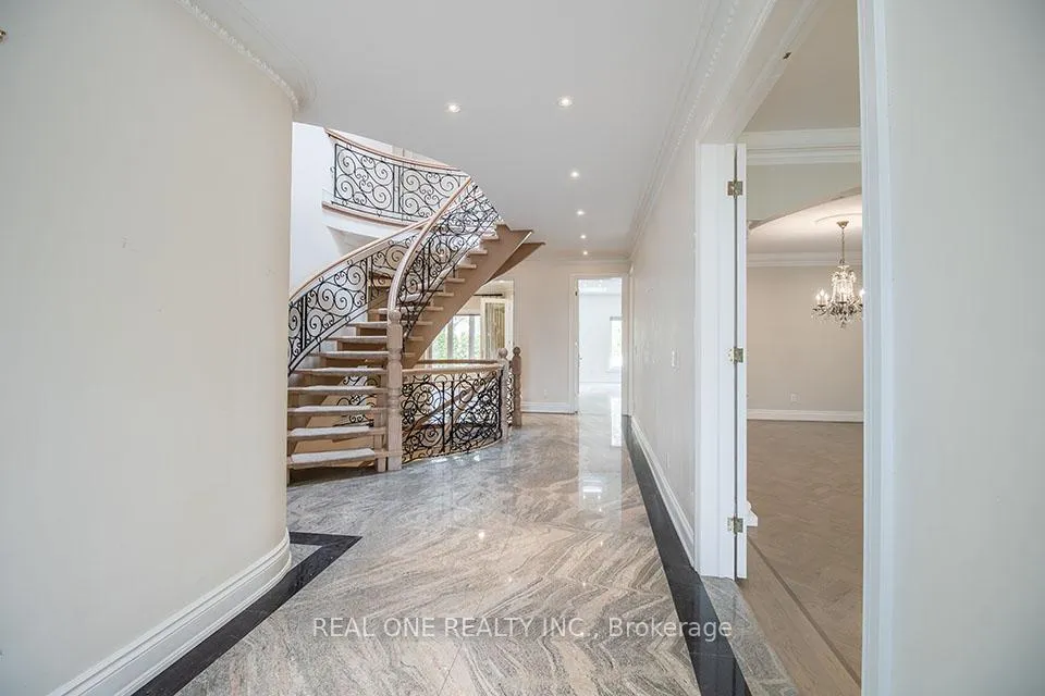Photo 4 of 50 Yorkminster Road, North York, St. Andrew-Windfields — HOMEH