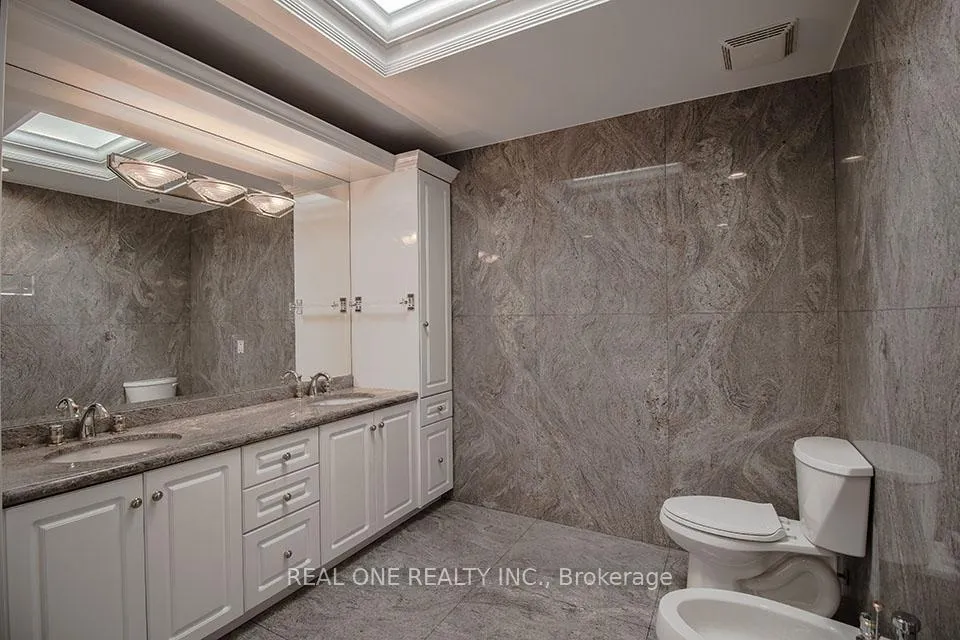 Photo 21 of 50 Yorkminster Road, North York, St. Andrew-Windfields — HOMEH