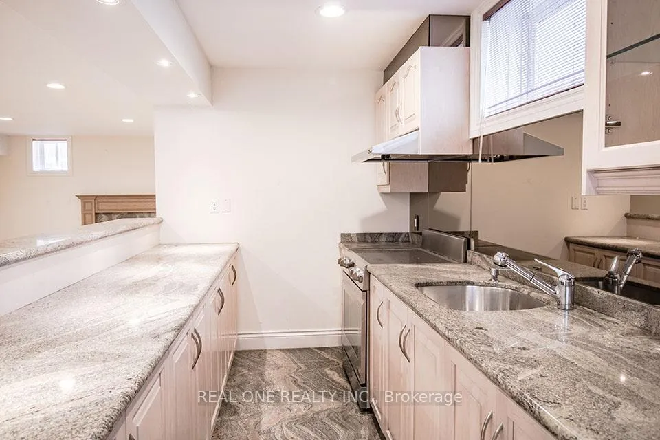 Photo 41 of 50 Yorkminster Road, North York, St. Andrew-Windfields — HOMEH