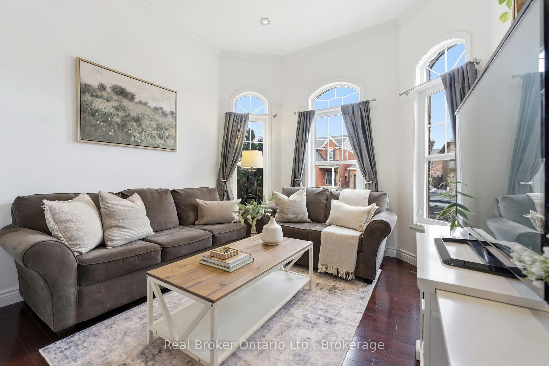 Photo 7 of 910 Vickerman Way, Milton, Coates — HOMEH