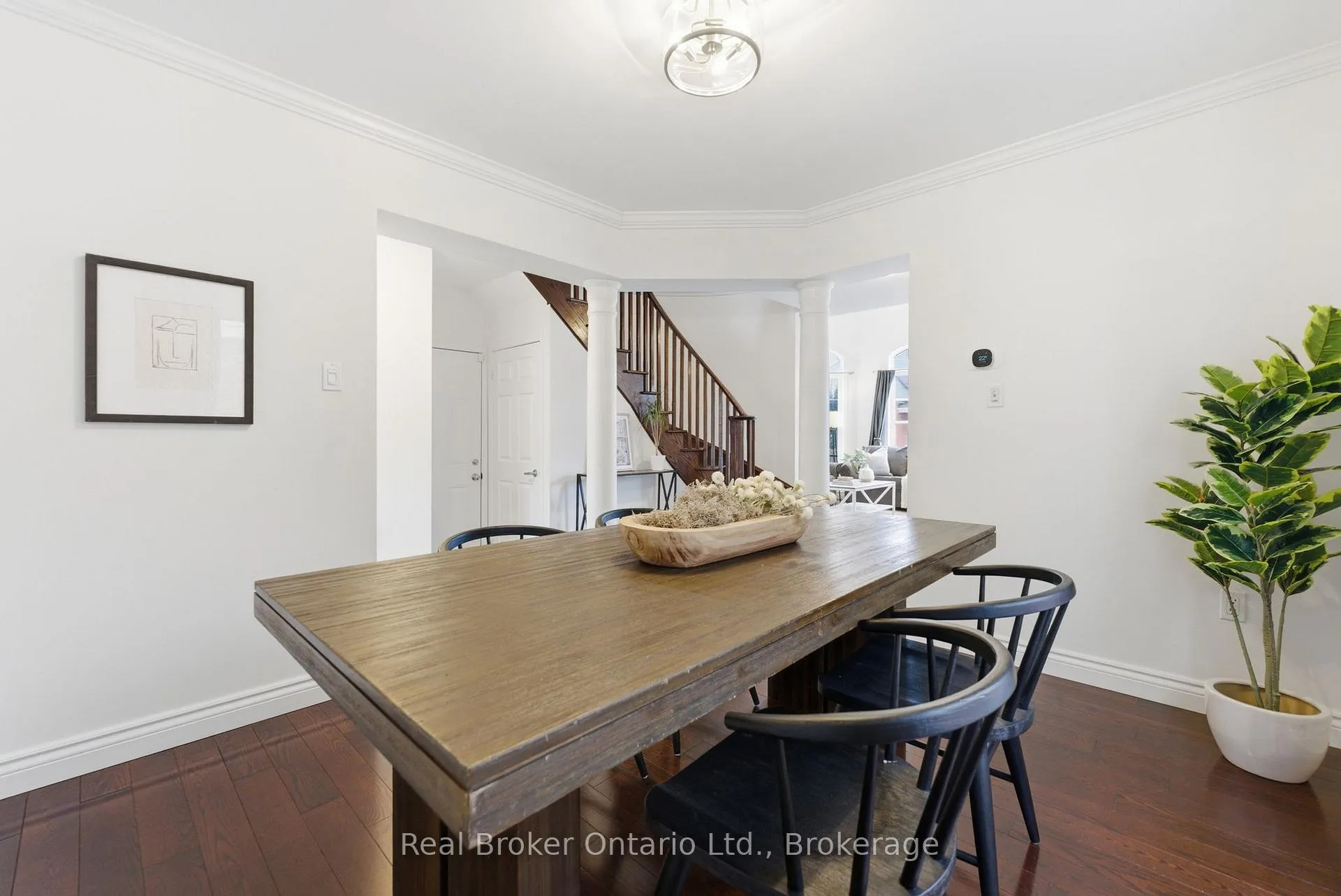 Photo 9 of 910 Vickerman Way, Milton, Coates — HOMEH