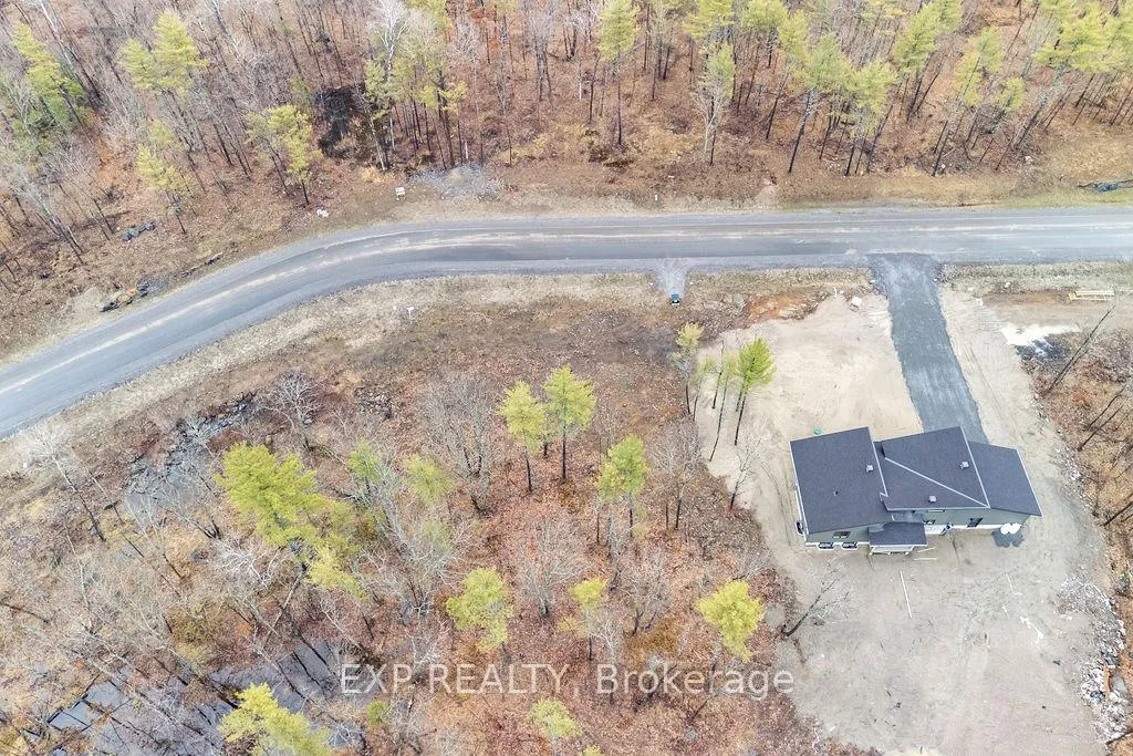 Photo 5 of 00 Longleaf Way, Greater Madawaska — HOMEH
