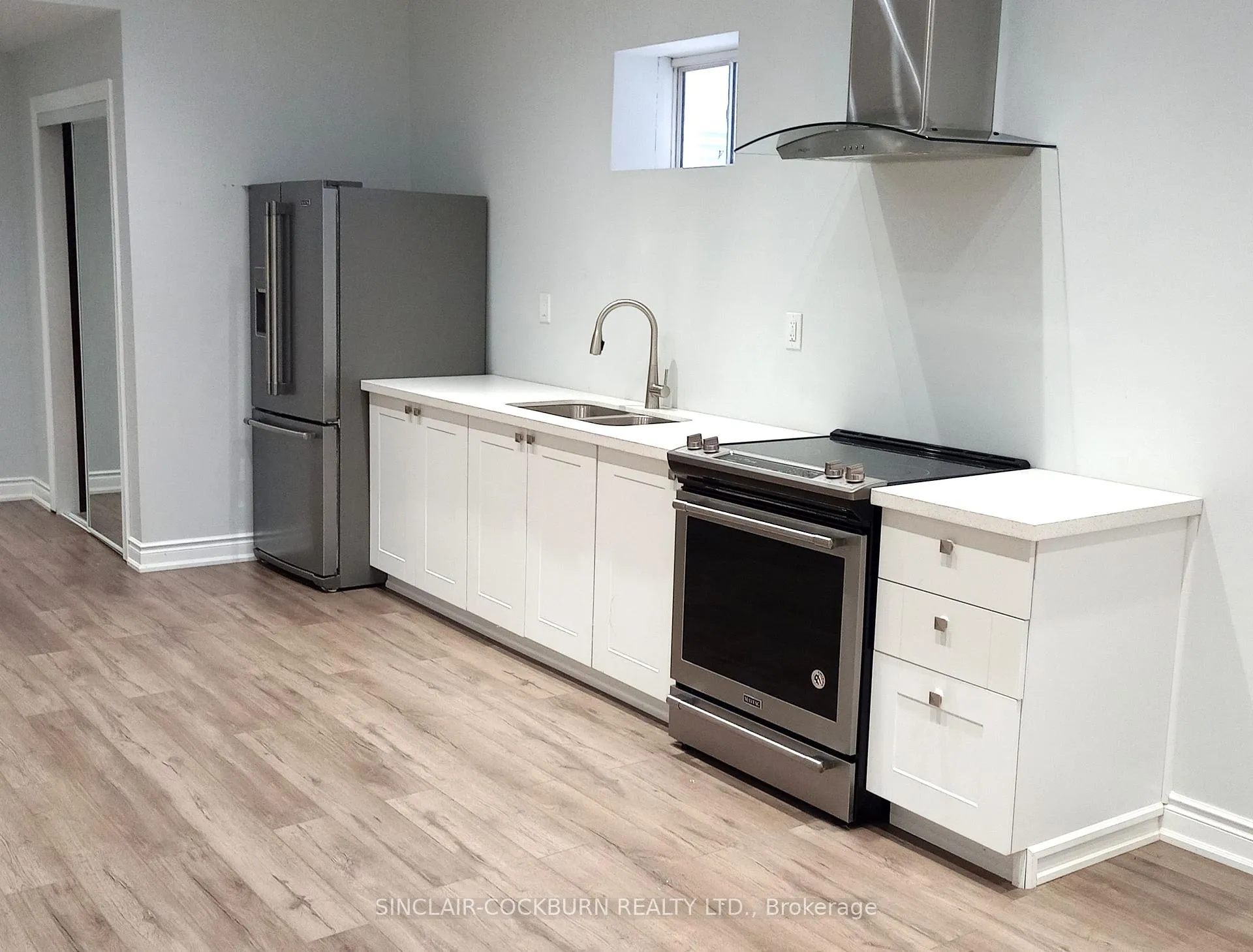 Photo 9 of 25 Fann Drive, Brampton, Northwest Brampton — HOMEH