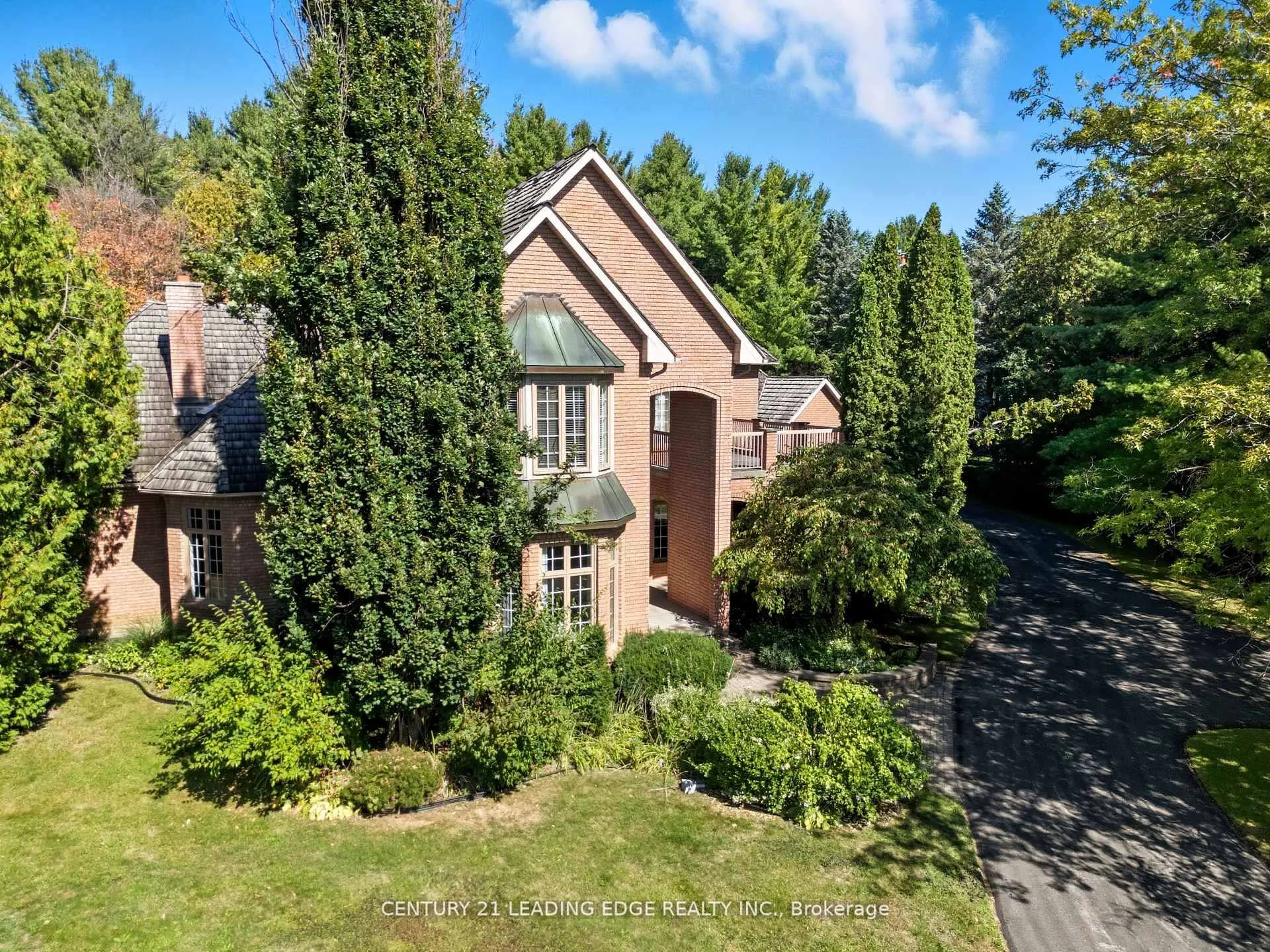 Photo 1 of 8 Bunhill Court, Ajax, Northeast Ajax — HOMEH