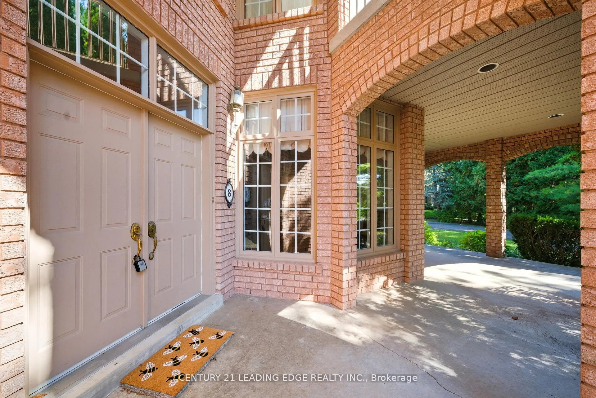 Photo 10 of 8 Bunhill Court, Ajax, Northeast Ajax — HOMEH