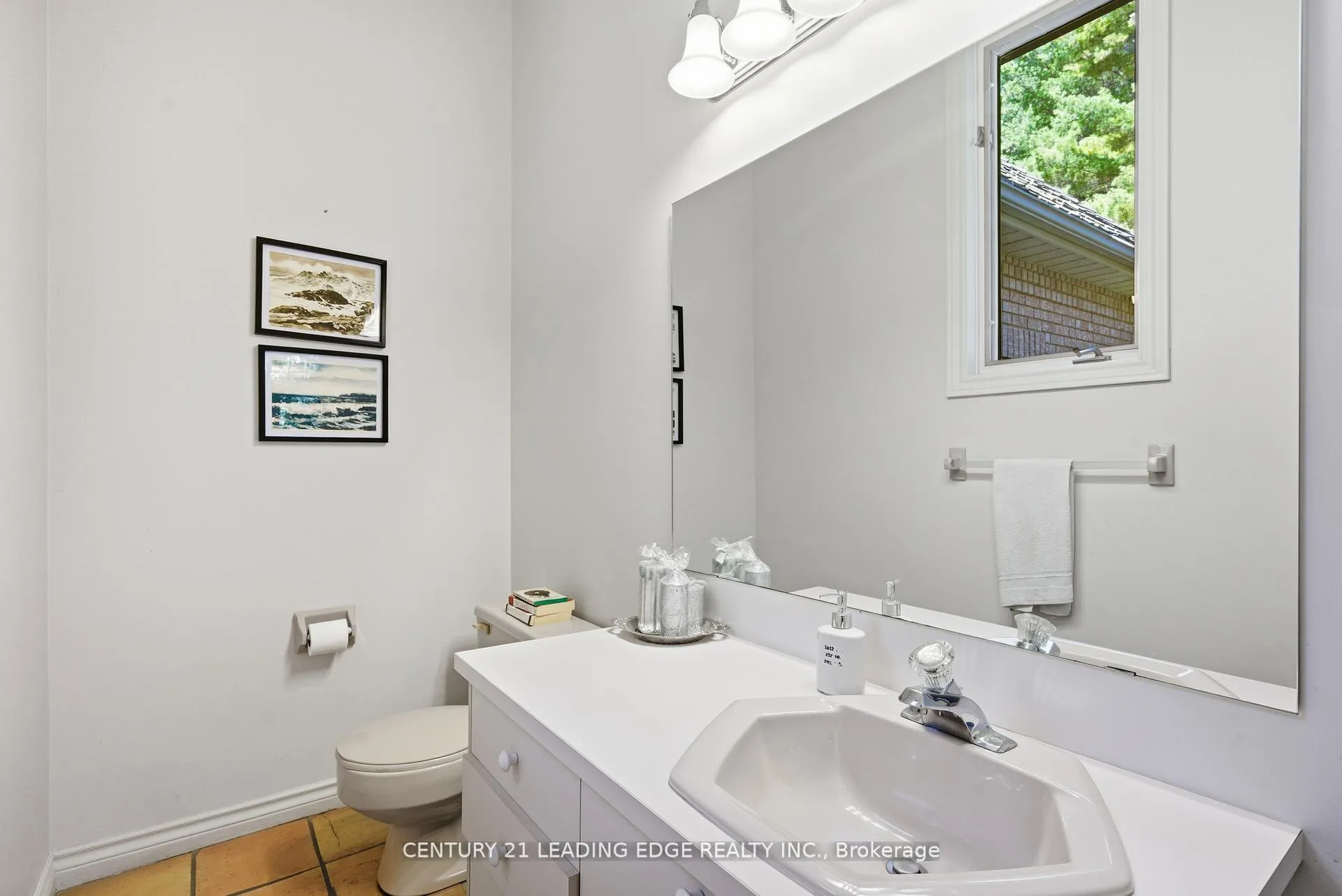 Photo 30 of 8 Bunhill Court, Ajax, Northeast Ajax — HOMEH