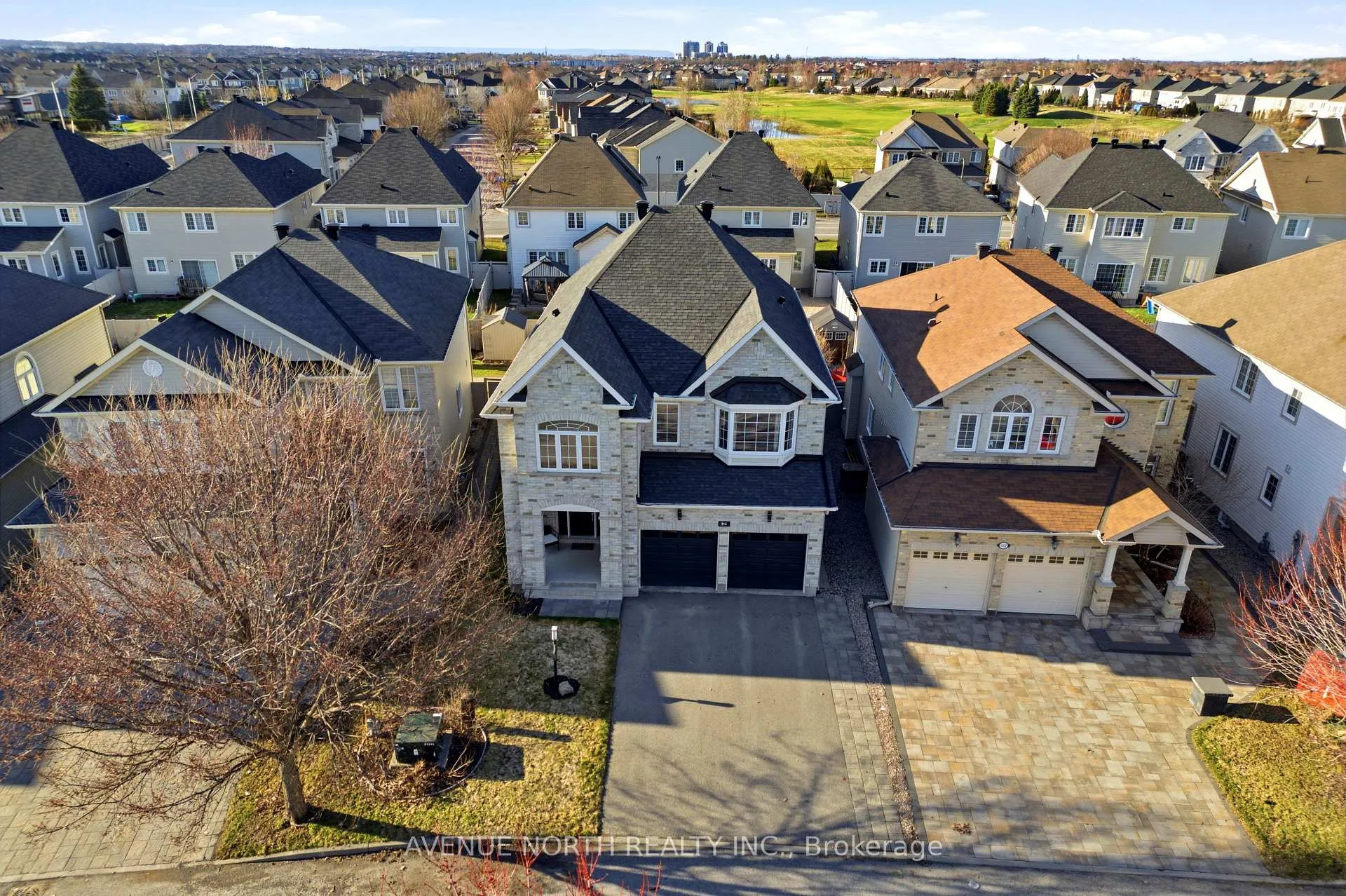 Photo 3 of 514 Pinawa Circle, Ottawa, Barrhaven - Stonebridge — HOMEH