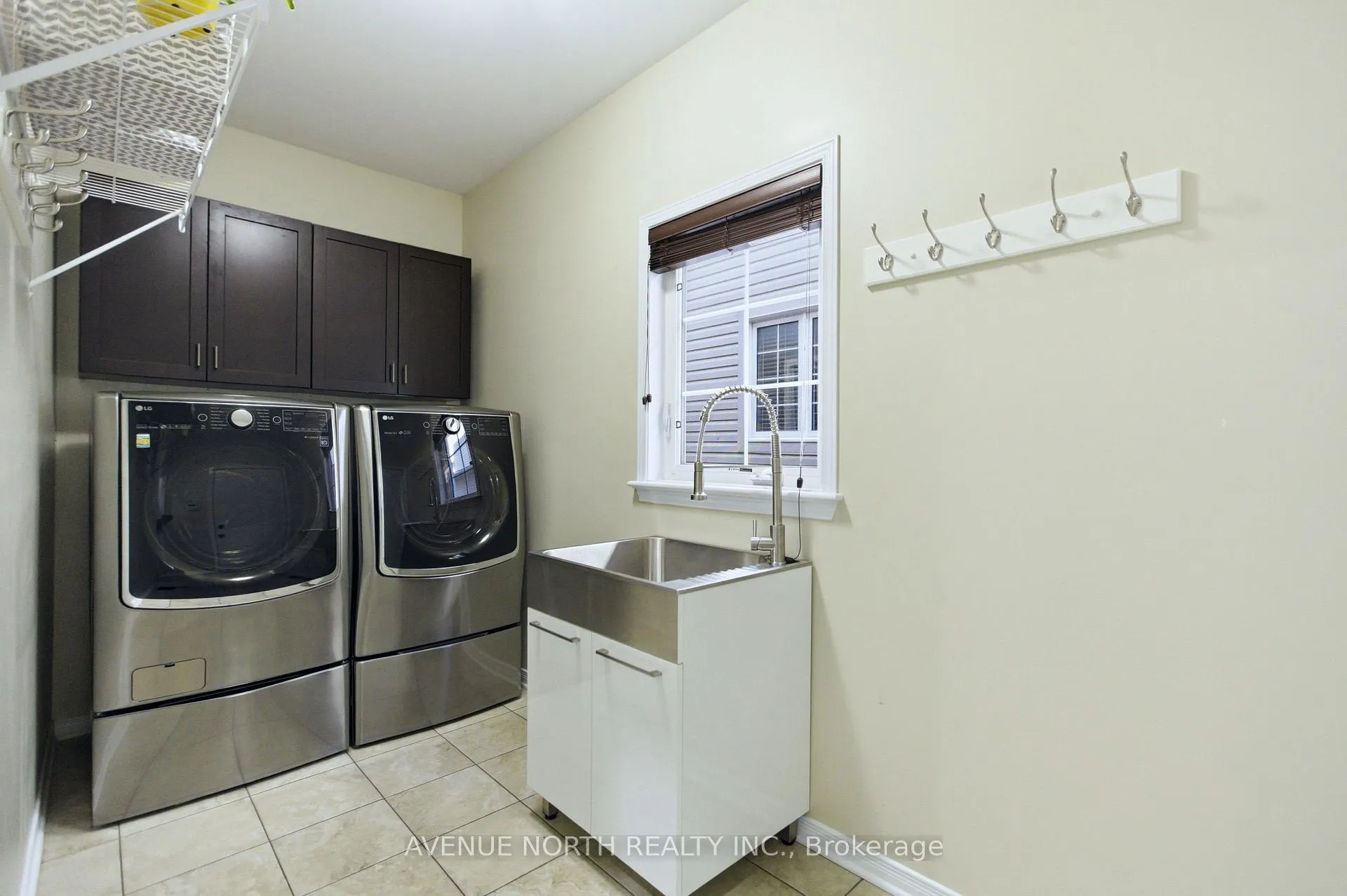 Photo 18 of 514 Pinawa Circle, Ottawa, Barrhaven - Stonebridge — HOMEH