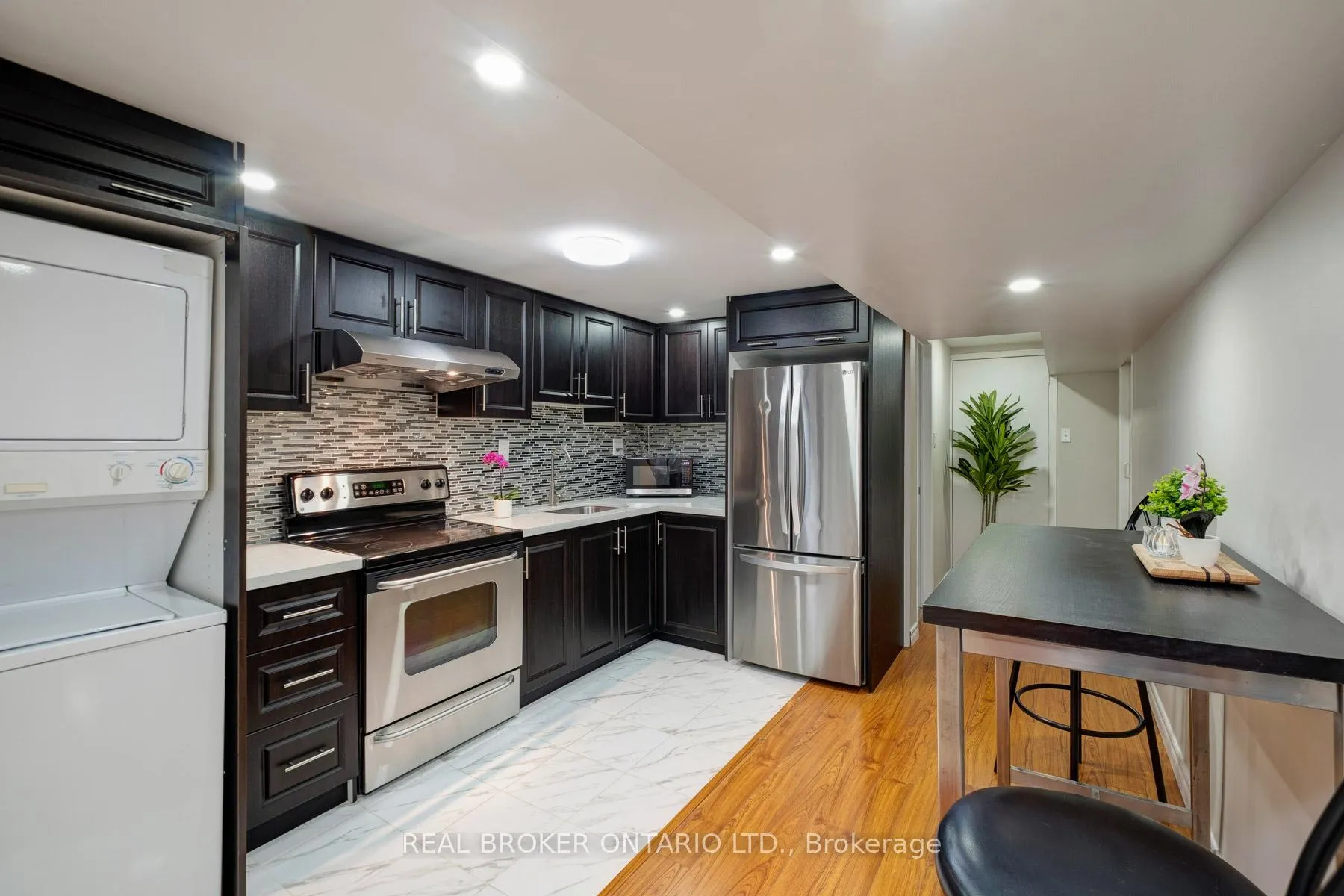 Photo 9 of Unit Bsmt, 25 Charnwood Place, Markham, Aileen-Willowbrook — HOMEH