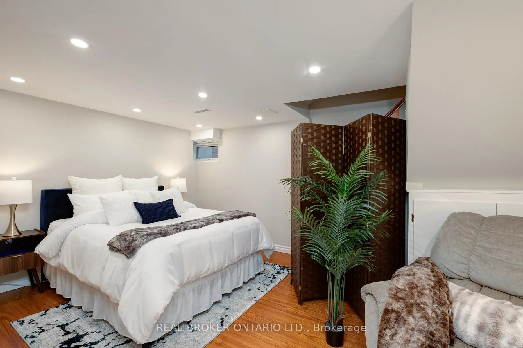 Photo 16 of Unit Bsmt, 25 Charnwood Place, Markham, Aileen-Willowbrook — HOMEH