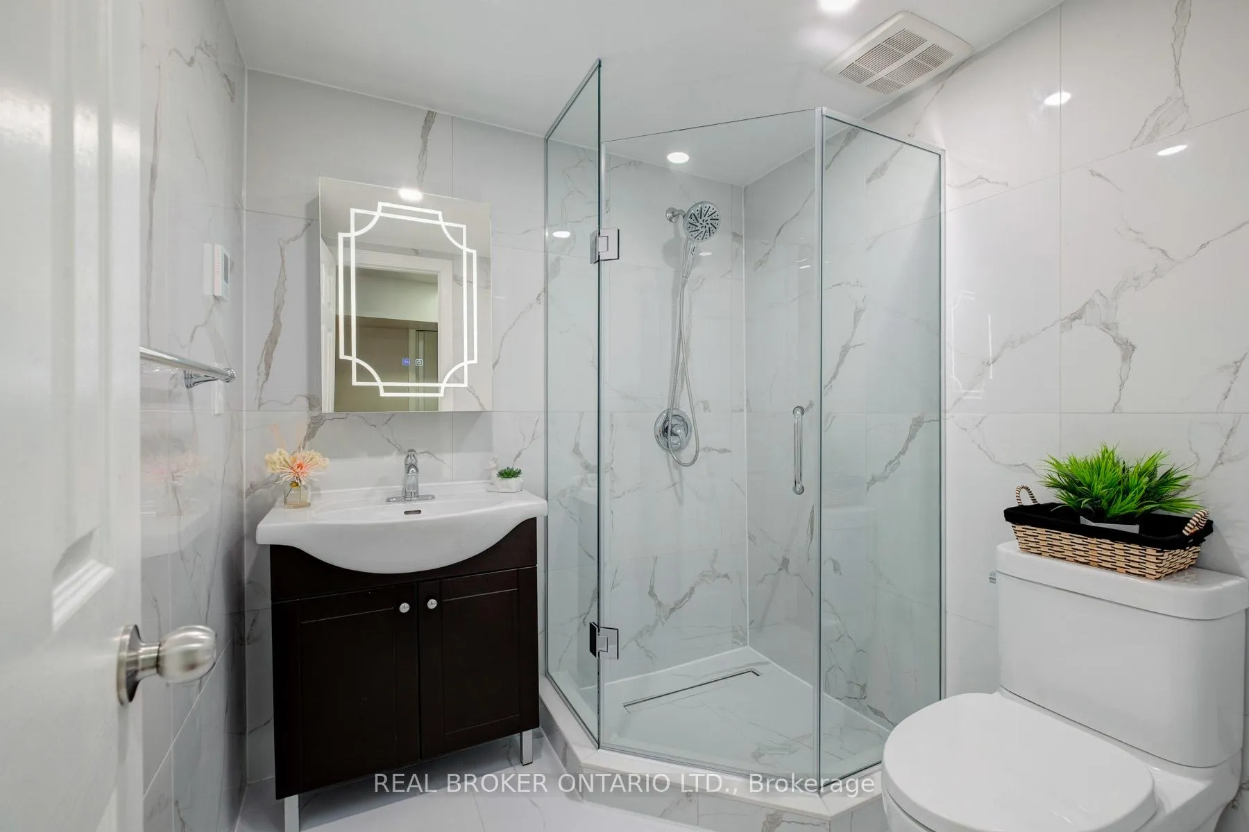 Photo 18 of Unit Bsmt, 25 Charnwood Place, Markham, Aileen-Willowbrook — HOMEH