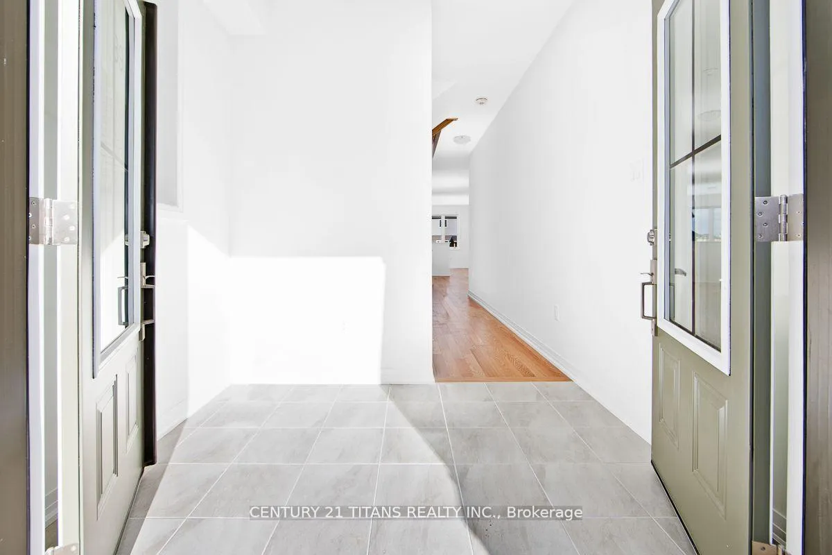 Photo 3 of 159 Velvet Way, Thorold, Port Robinson — HOMEH
