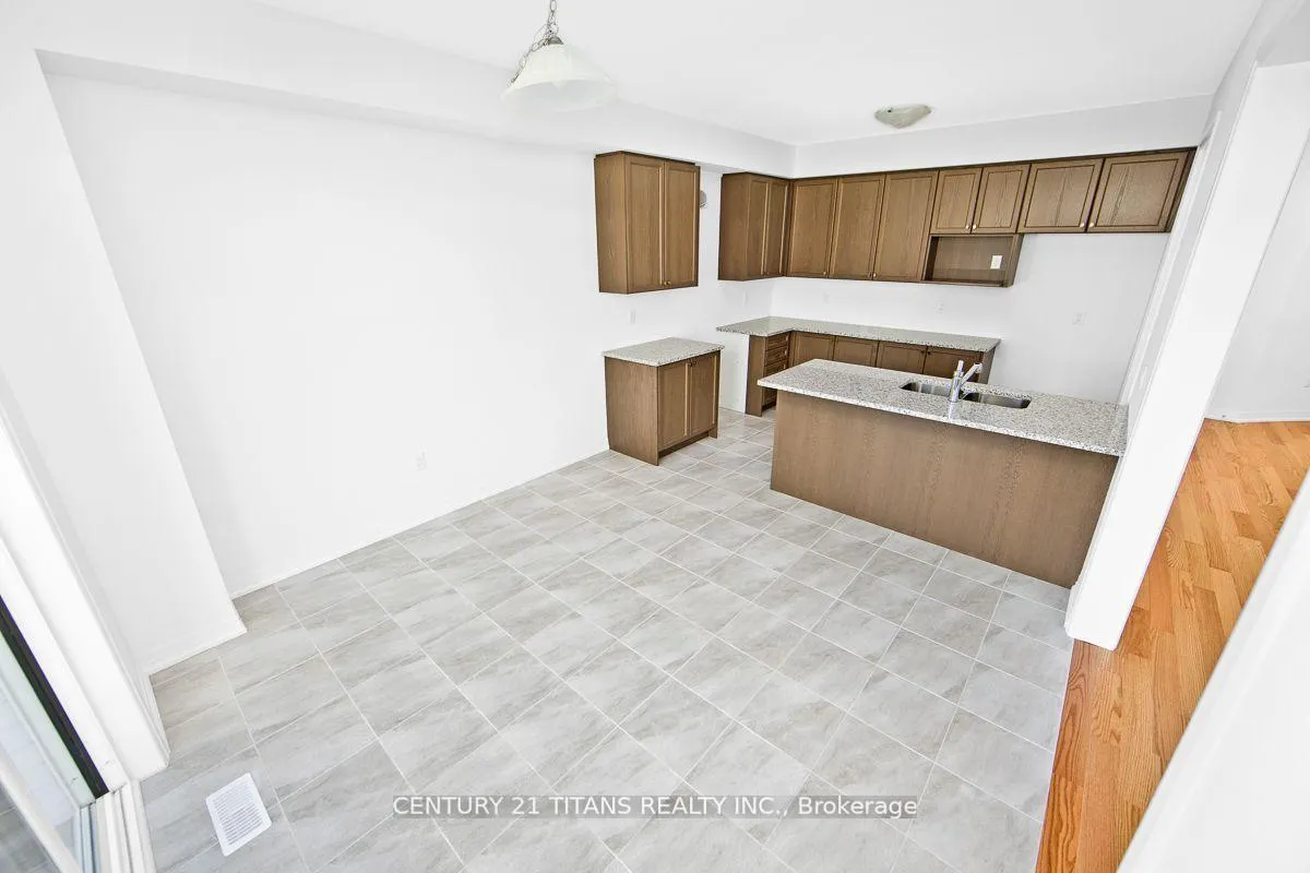 Photo 12 of 159 Velvet Way, Thorold, Port Robinson — HOMEH