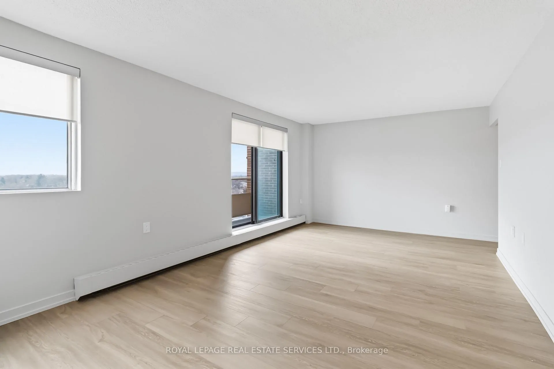 Photo 4 of Unit 1008, 82 Millside Drive, Milton, Old Milton — HOMEH