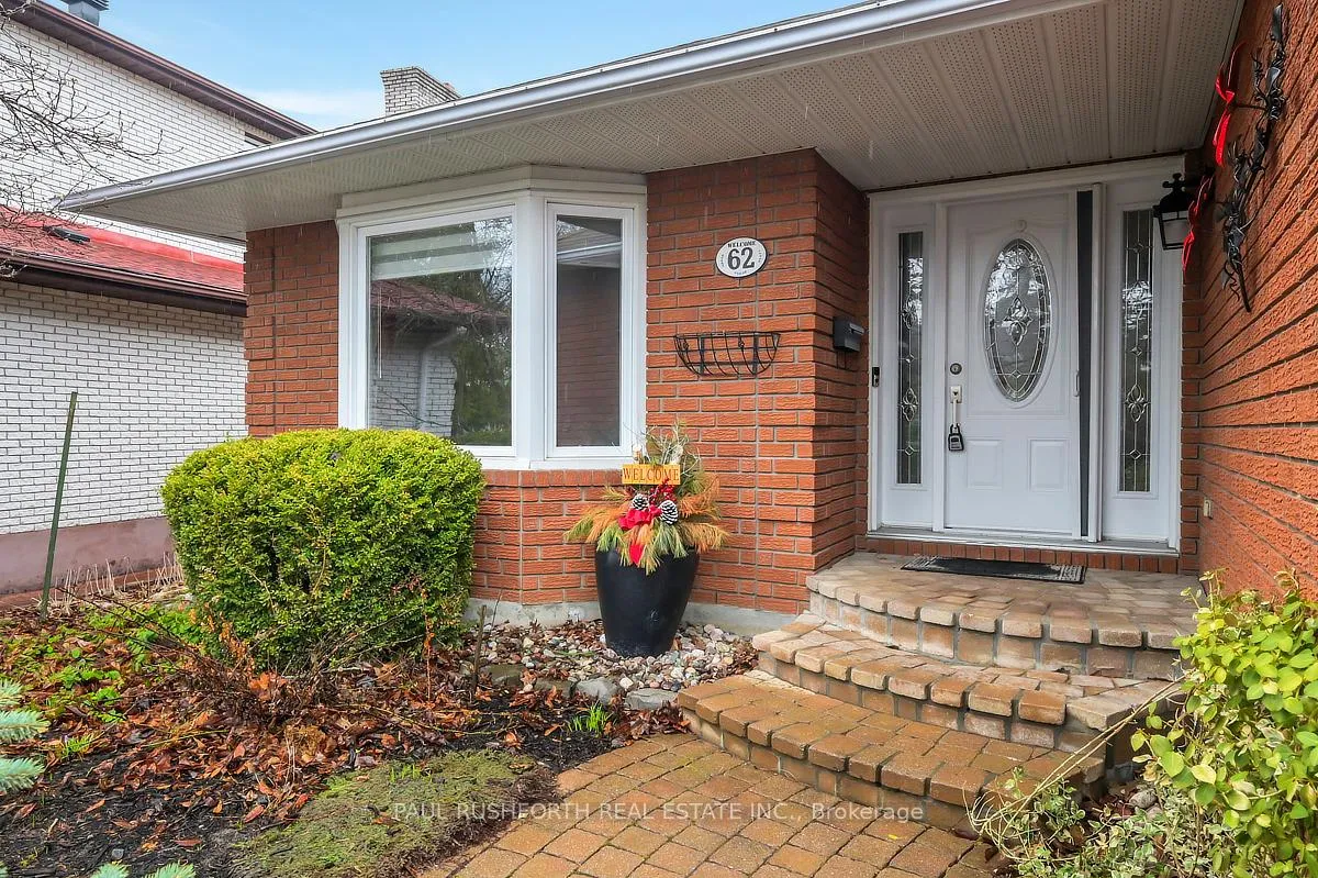 Photo 2 of 62 Topley Crescent, Ottawa, Hunt Club Park — HOMEH