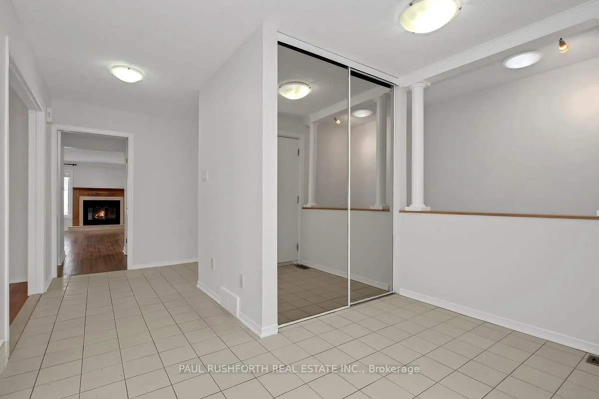 Photo 5 of 62 Topley Crescent, Ottawa, Hunt Club Park — HOMEH