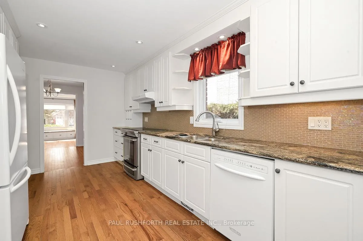Photo 14 of 62 Topley Crescent, Ottawa, Hunt Club Park — HOMEH