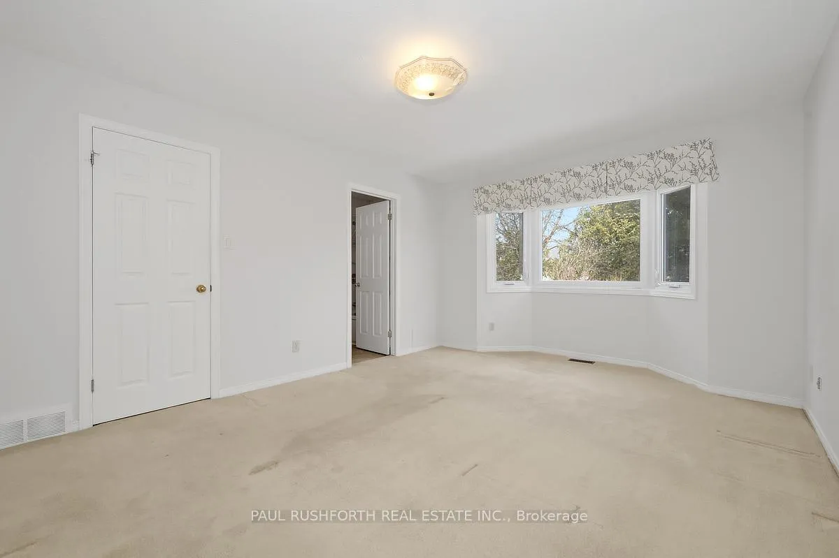 Photo 23 of 62 Topley Crescent, Ottawa, Hunt Club Park — HOMEH