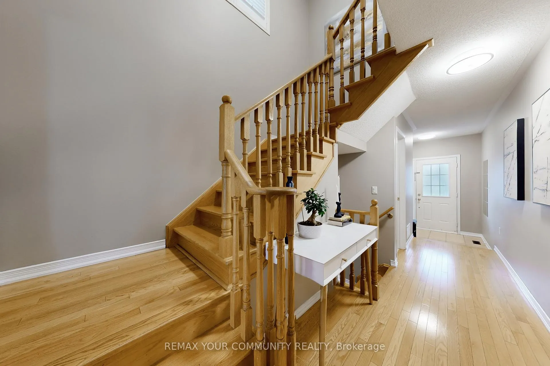 Photo 15 of 139 Ascalon Drive, Vaughan, Patterson — HOMEH