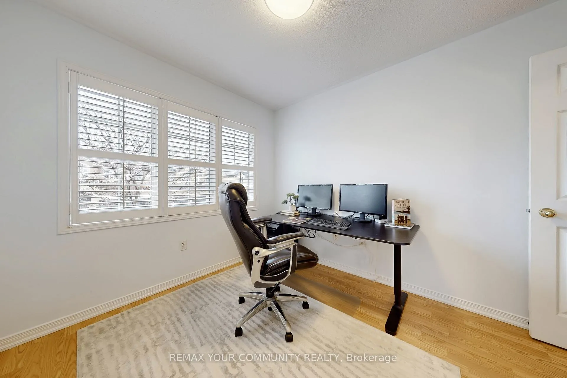 Photo 23 of 139 Ascalon Drive, Vaughan, Patterson — HOMEH