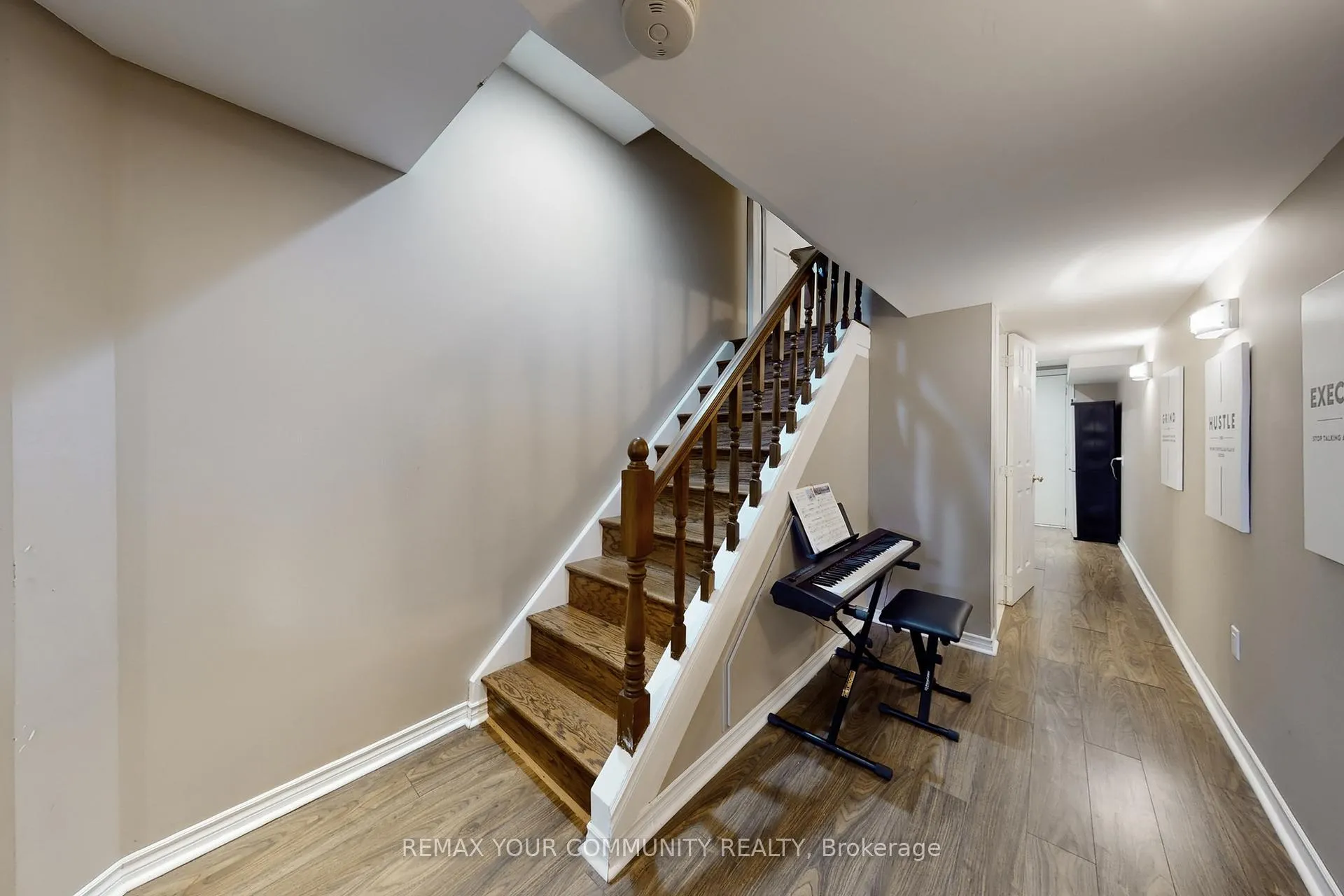 Photo 26 of 139 Ascalon Drive, Vaughan, Patterson — HOMEH
