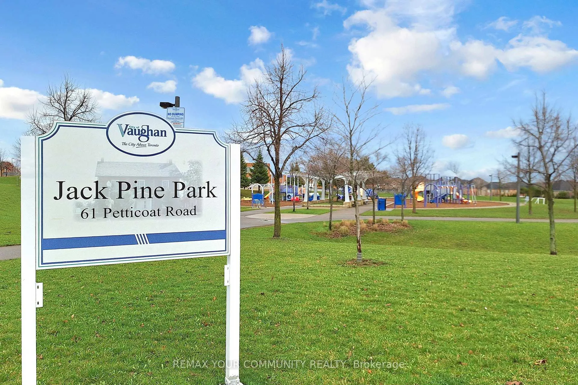 Photo 38 of 139 Ascalon Drive, Vaughan, Patterson — HOMEH