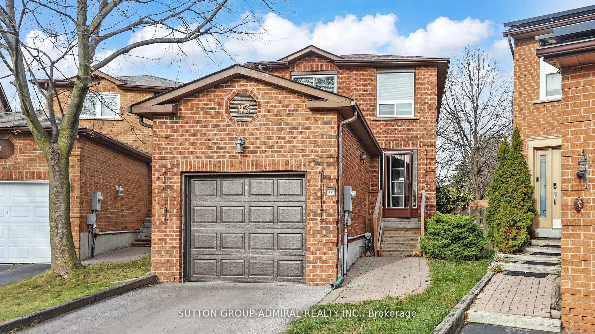 Photo 2 of 93 Patrice Crescent, Vaughan, Crestwood-Springfarm-Yorkhill — HOMEH