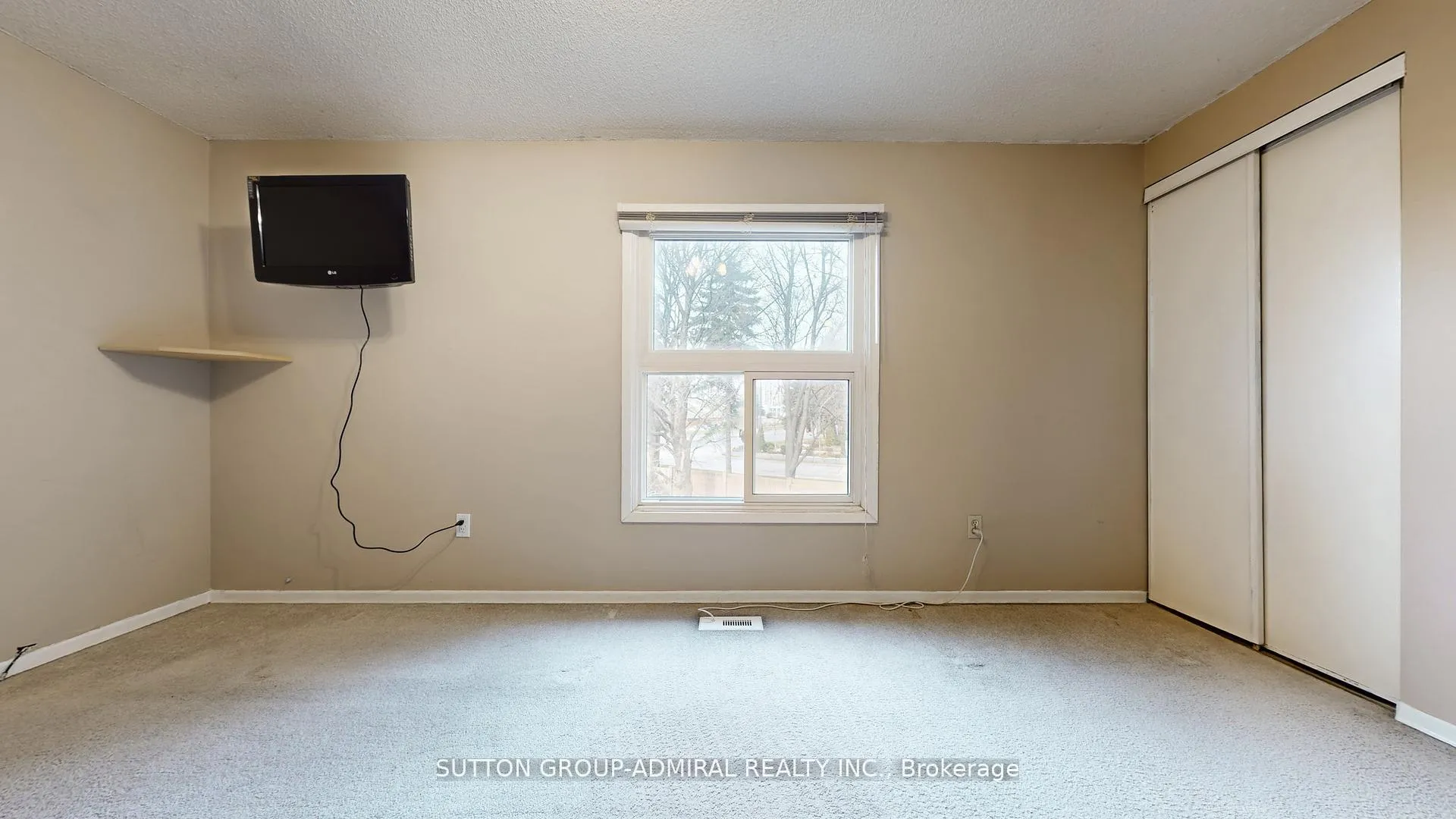 Photo 15 of 93 Patrice Crescent, Vaughan, Crestwood-Springfarm-Yorkhill — HOMEH