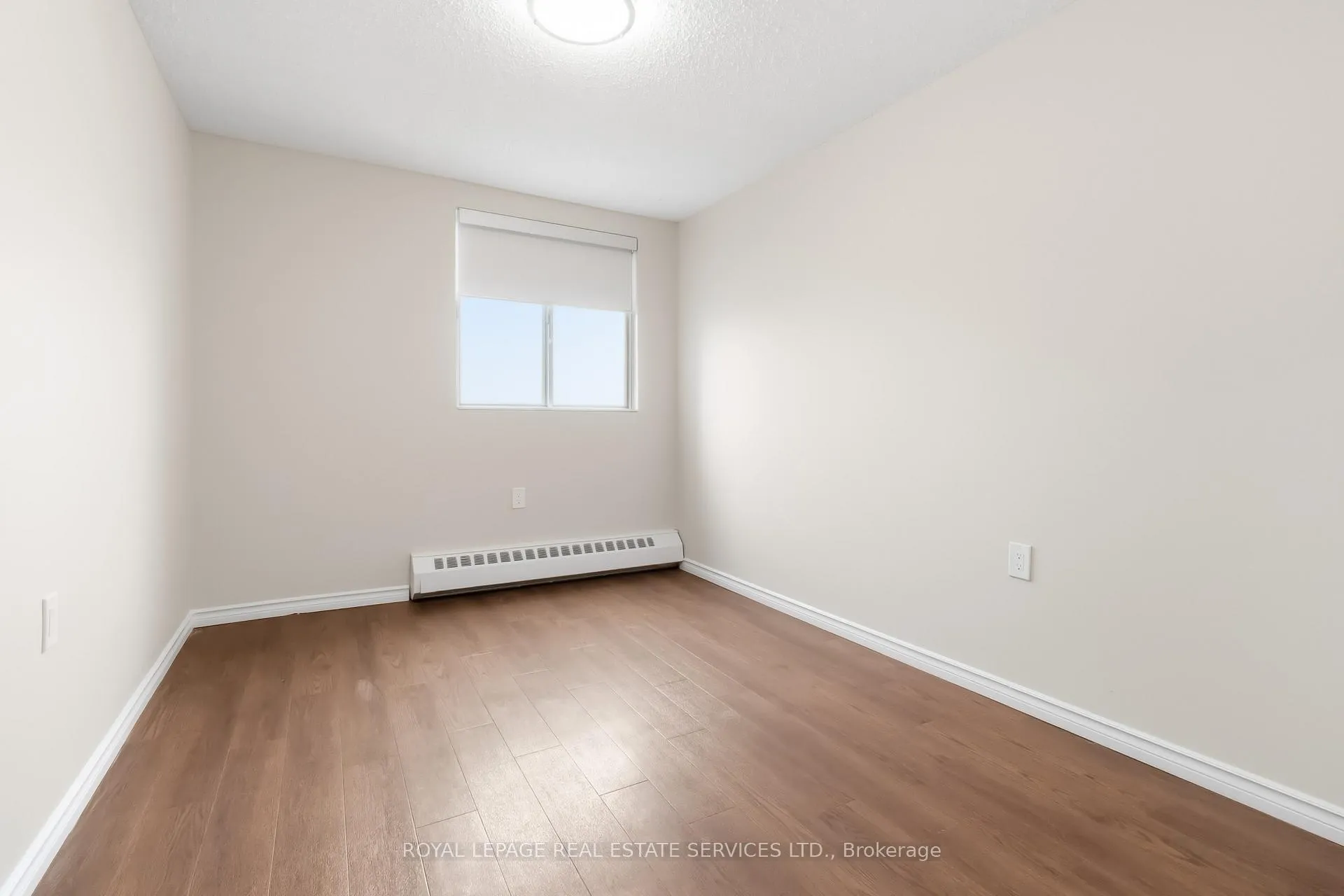 Photo 15 of Unit 406, 82 Millside Drive, Milton, Old Milton — HOMEH