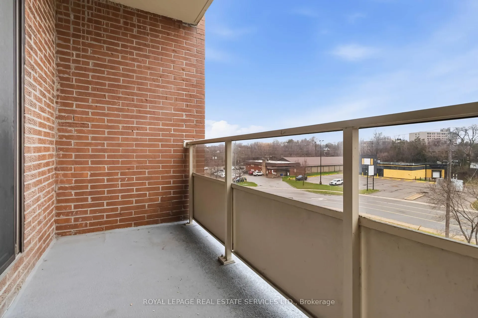 Photo 18 of Unit 406, 82 Millside Drive, Milton, Old Milton — HOMEH