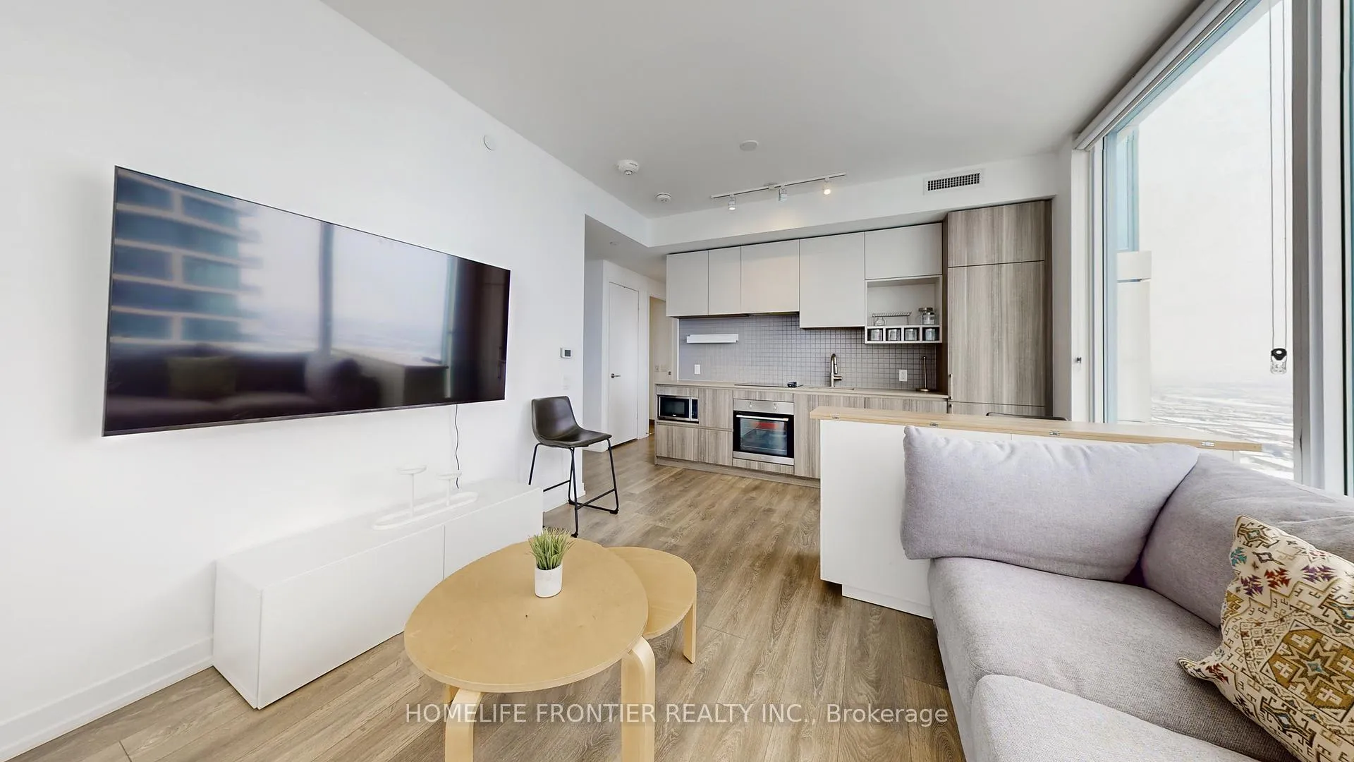 Photo 4 of Unit 5503, 898 Portage Parkway, Vaughan, Vaughan Corporate Centre — HOMEH