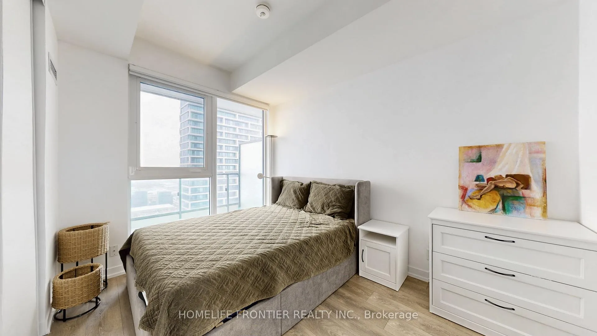 Photo 8 of Unit 5503, 898 Portage Parkway, Vaughan, Vaughan Corporate Centre — HOMEH