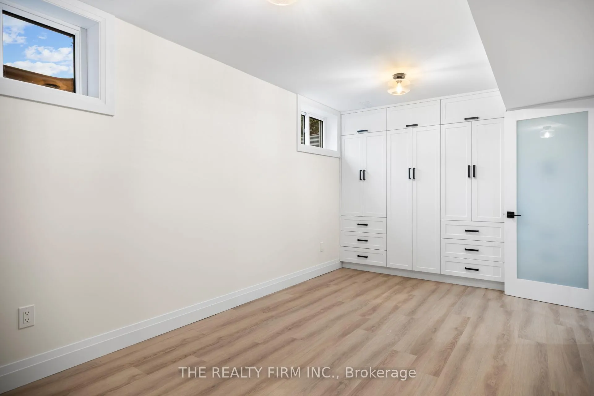 Photo 17 of 179 Valleyview Drive, Middlesex Centre, Komoka — HOMEH