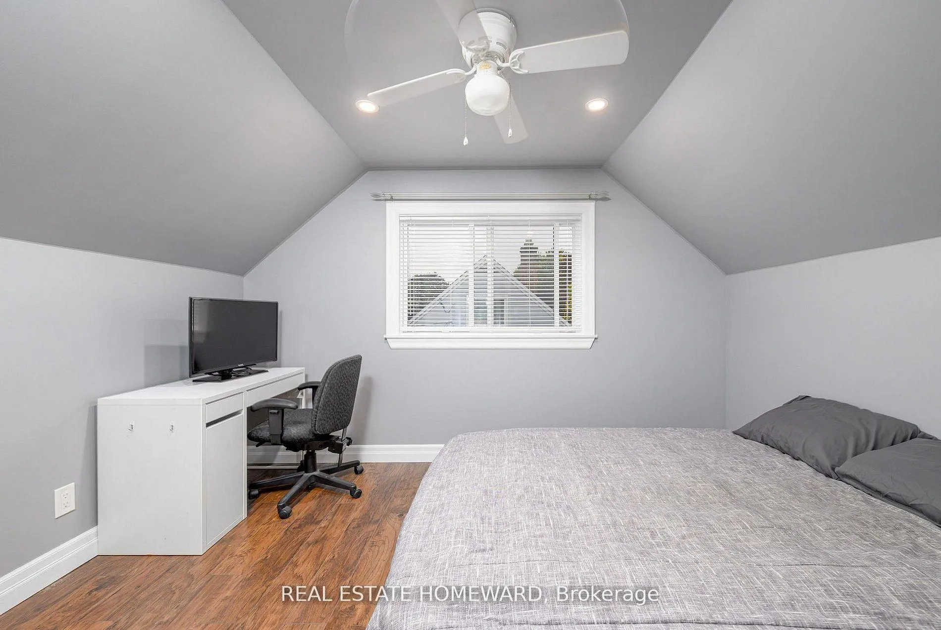 Photo 15 of 521 O'Connell Road, Peterborough, Otonabee Ward 1 — HOMEH