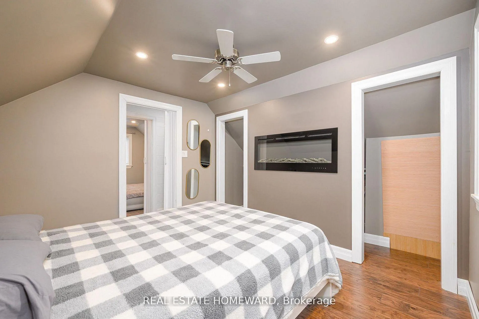 Photo 17 of 521 O'Connell Road, Peterborough, Otonabee Ward 1 — HOMEH