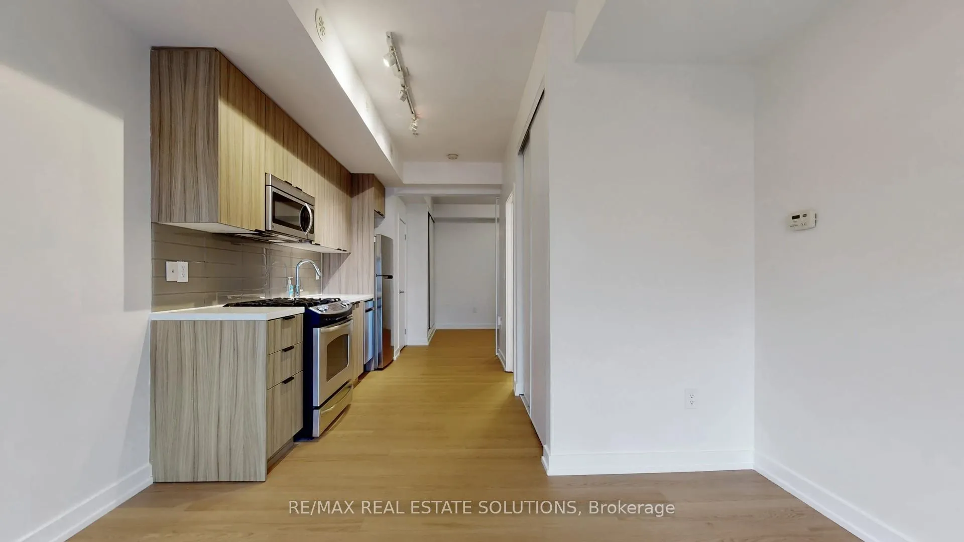 Photo 4 of Unit 59, 140 Broadview Avenue, Toronto, South Riverdale — HOMEH