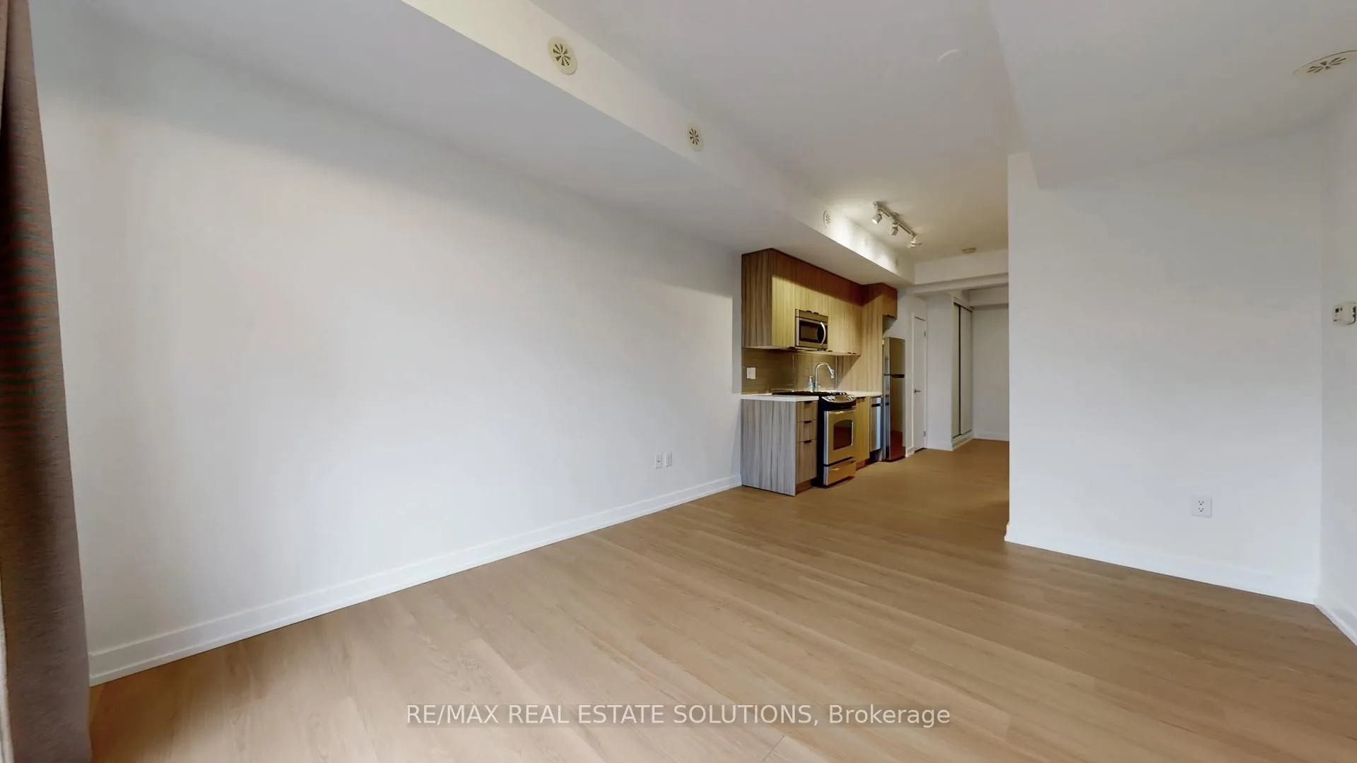 Photo 5 of Unit 59, 140 Broadview Avenue, Toronto, South Riverdale — HOMEH