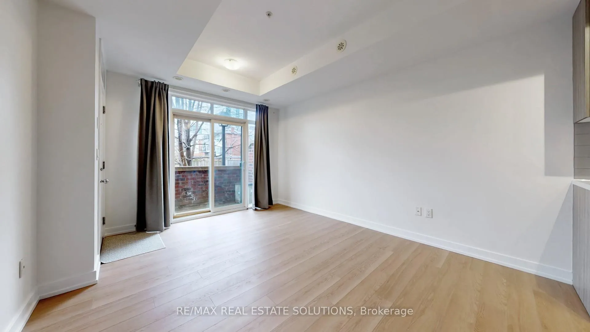 Photo 8 of Unit 59, 140 Broadview Avenue, Toronto, South Riverdale — HOMEH
