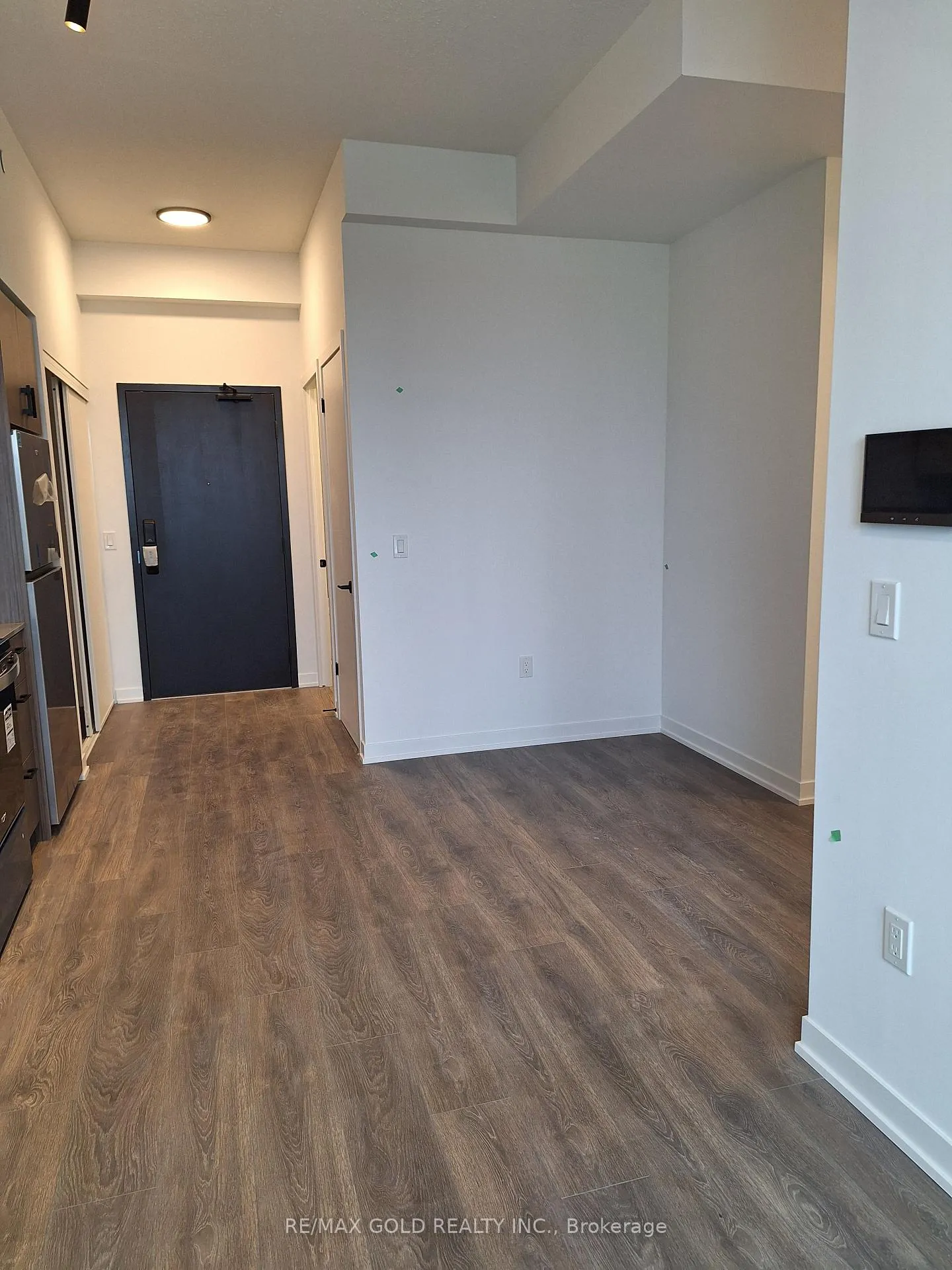 Photo 7 of Unit 302, 4878 Powers Common W, Burlington, Alton — HOMEH