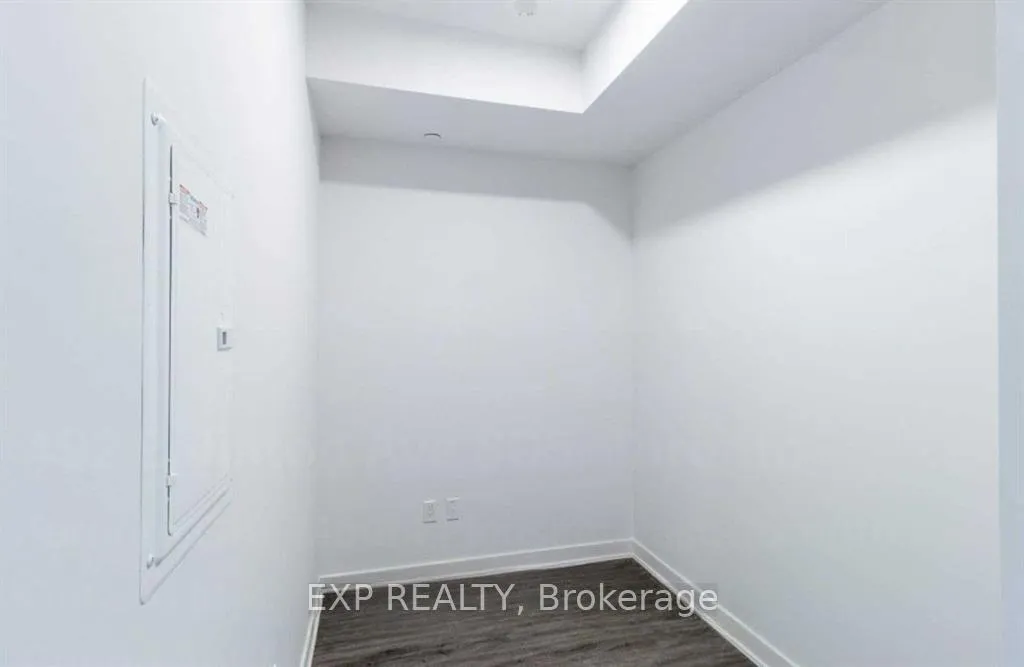 Photo 7 of Unit 805, 1 Cardiff Road, Toronto, Mount Pleasant East — HOMEH