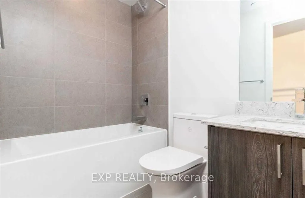 Photo 8 of Unit 805, 1 Cardiff Road, Toronto, Mount Pleasant East — HOMEH