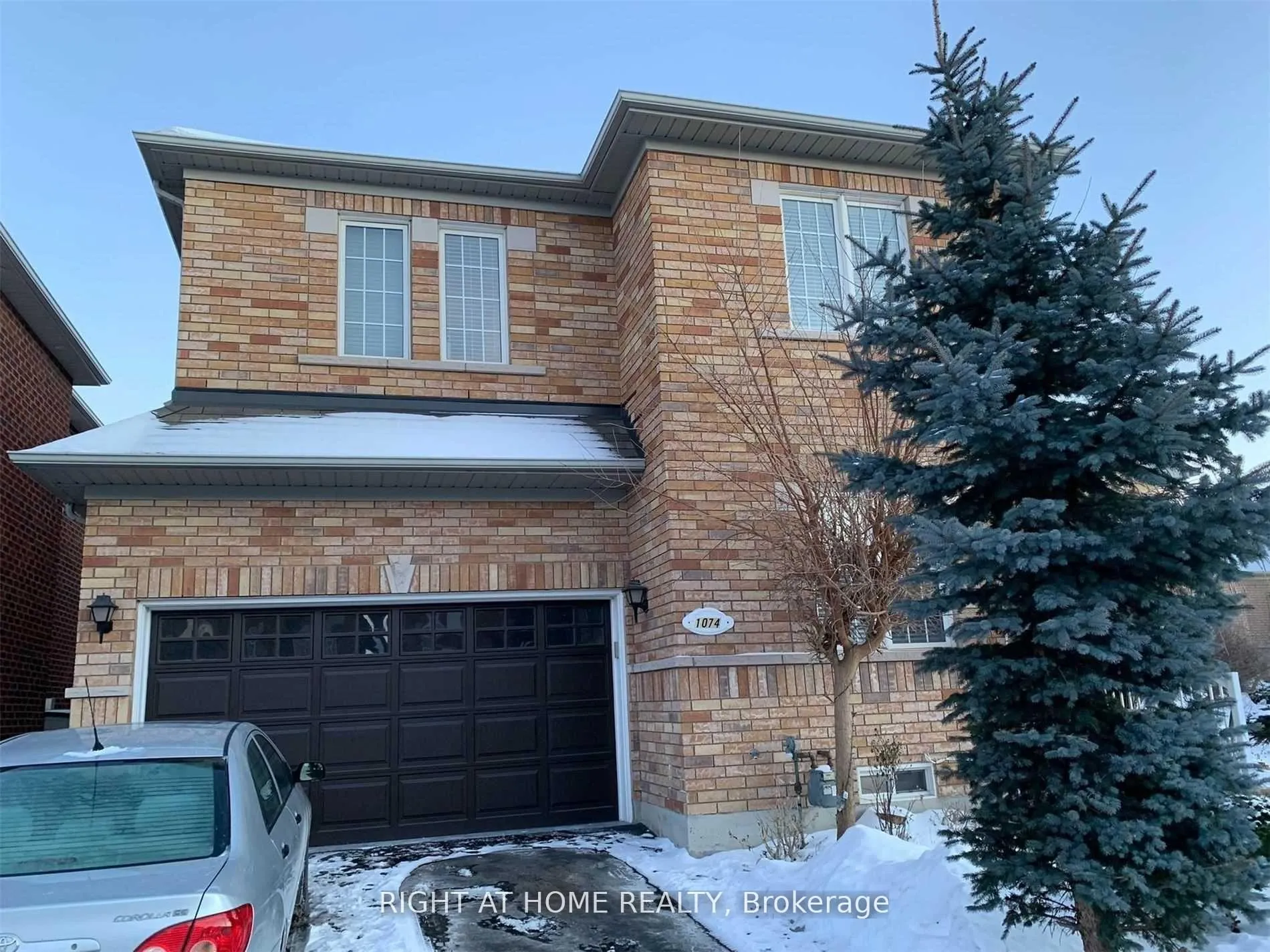 Photo 12 of 1074 Mccuaig Drive, Milton, Clarke — HOMEH