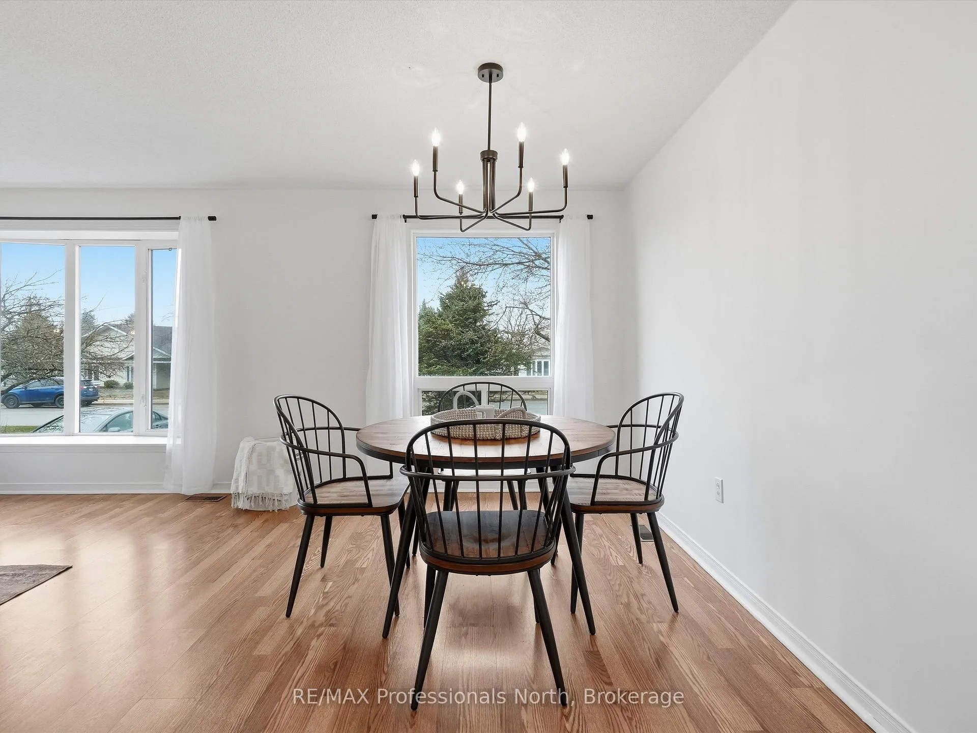 Photo 7 of 29 Pinecone Dr., Bracebridge, Monck (Bracebridge) — HOMEH